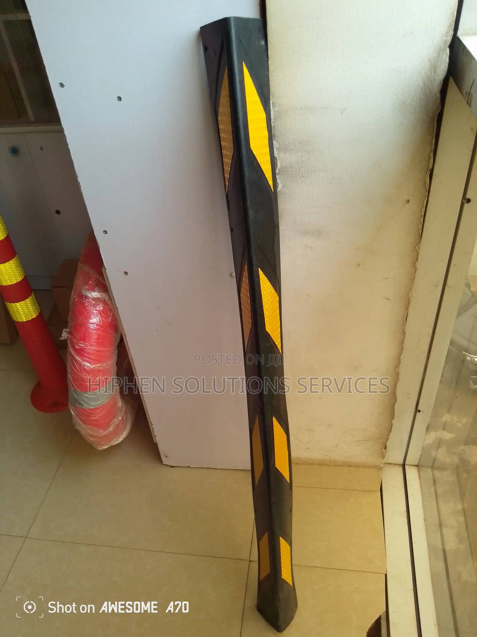 Road Corner Guard/Rubber
