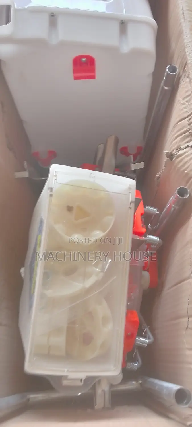 Agricultural Seeds Planters With Fertilizer Applicator