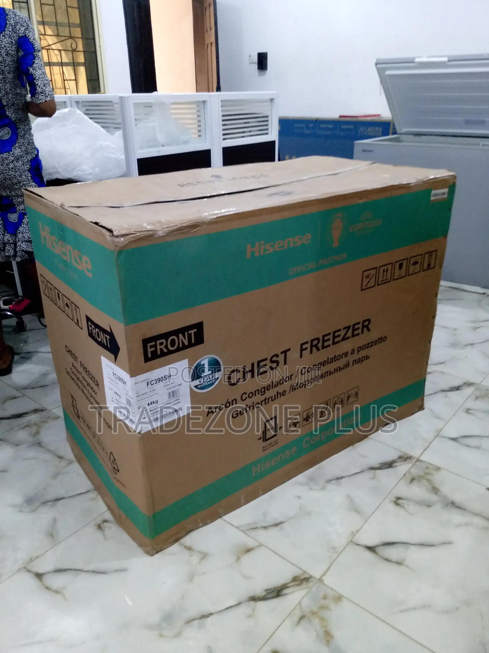 Affordable Hisense Fc390sh Chest Freezer
