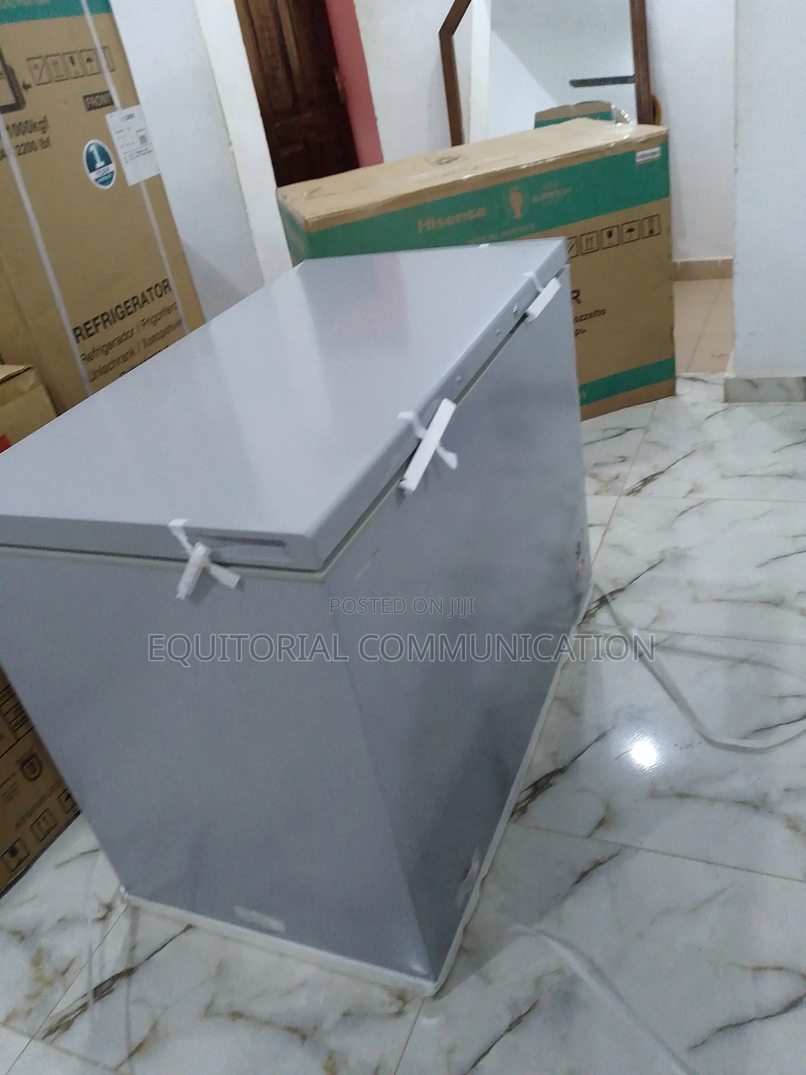 Hisense Deep Freezer – 279l – Hisfrz390sh-Fc – Silver