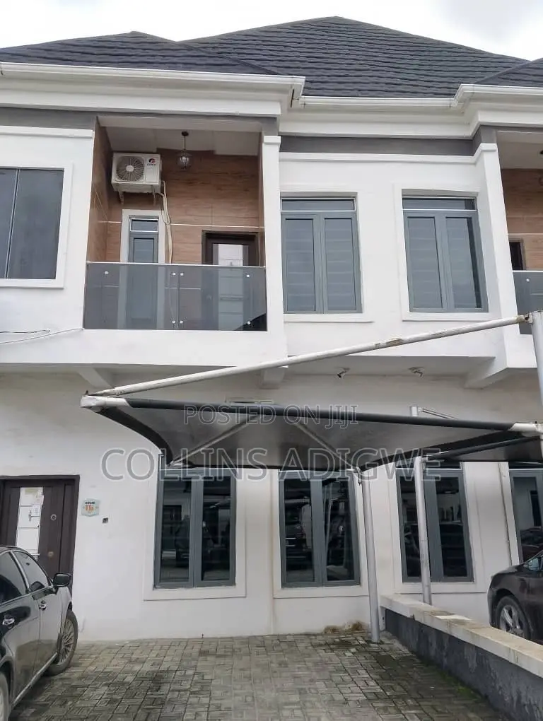 4bdrm Duplex in Gated Estate Orchid, Chevron for sale