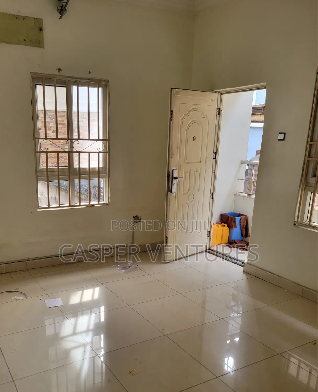 1bdrm Room & Parlour in Chevy View, Chevron for rent
