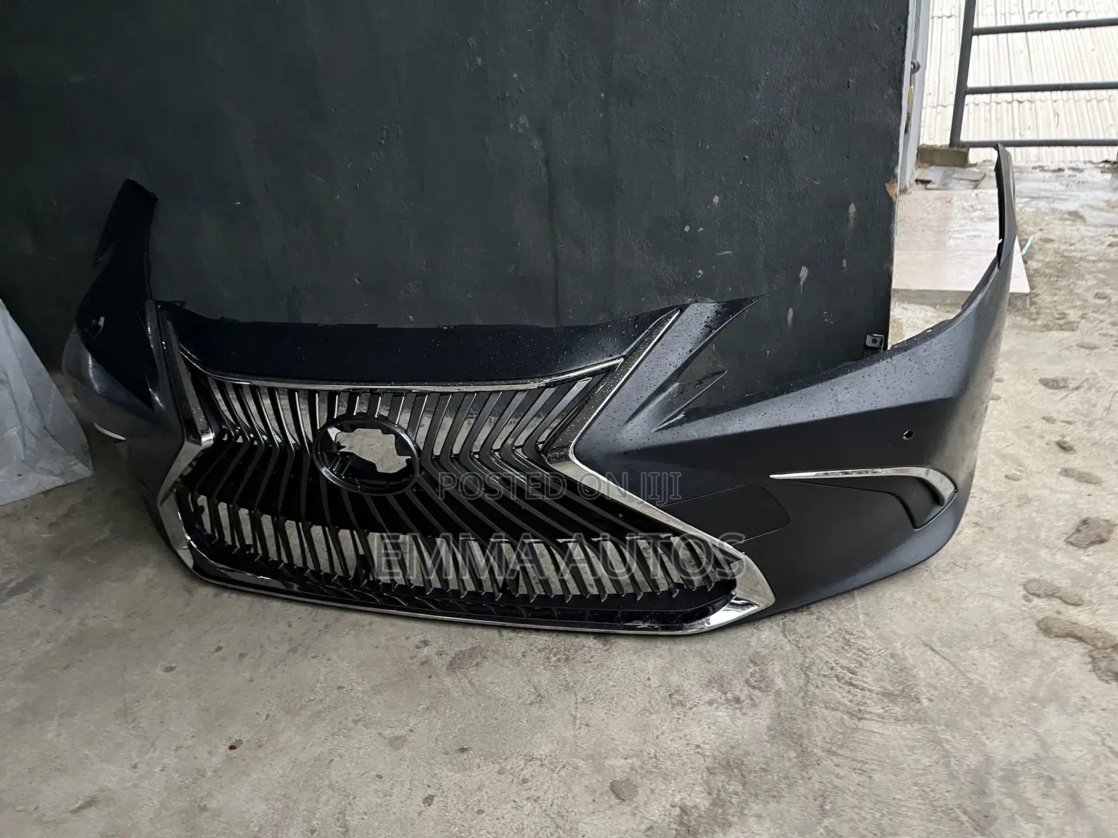 Complete Bumper Es 350 2018 -2020 Direct Available