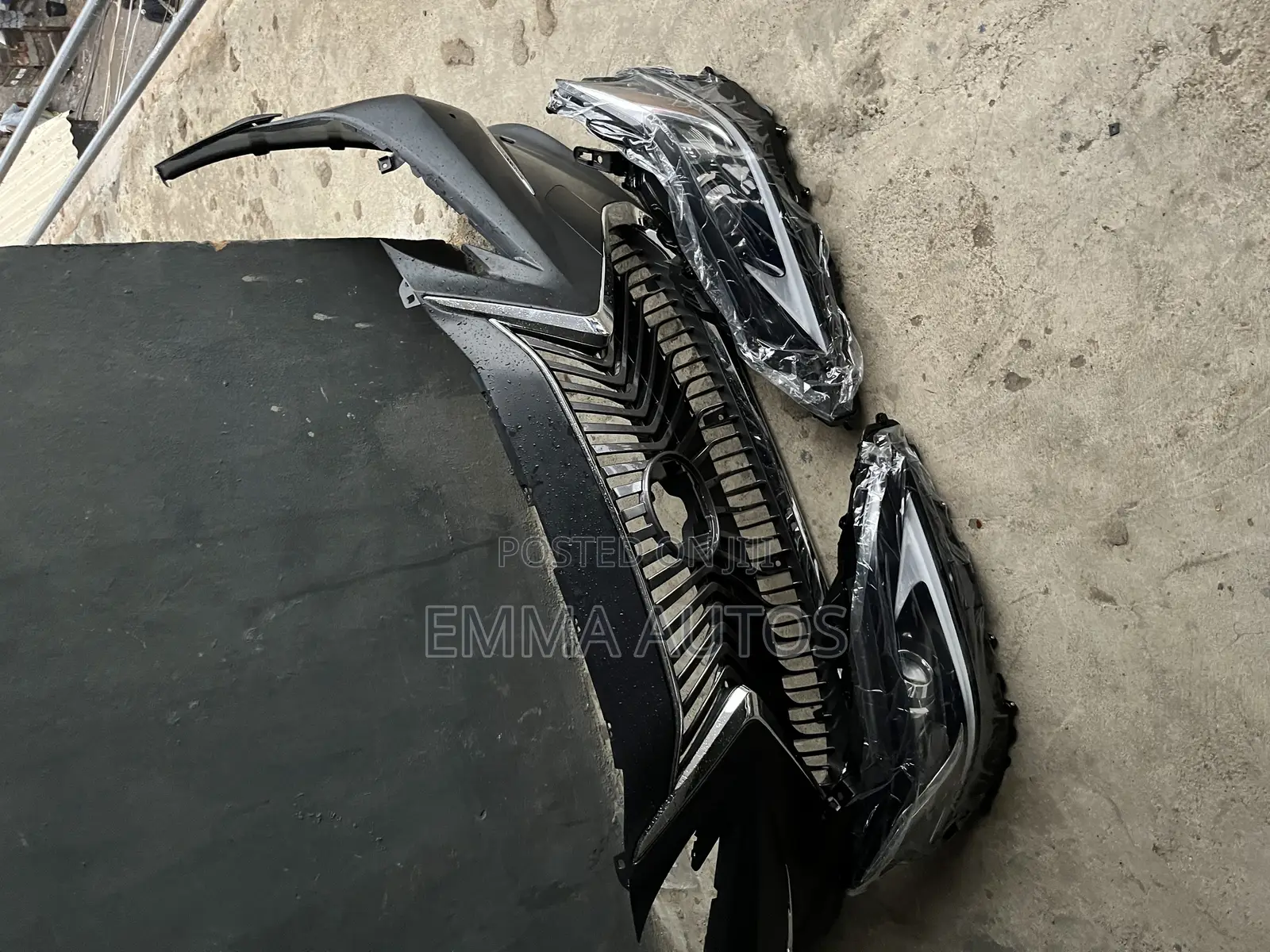 Complete Bumper Es 350 2018 -2020 Direct Available