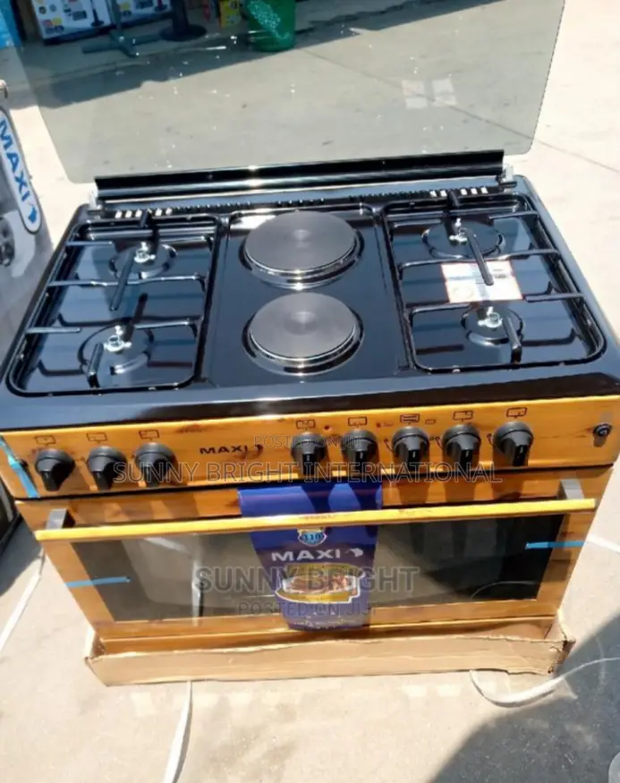 Maxi Wooden Gas Cooker 60by90 4 Gas and 2 Electric