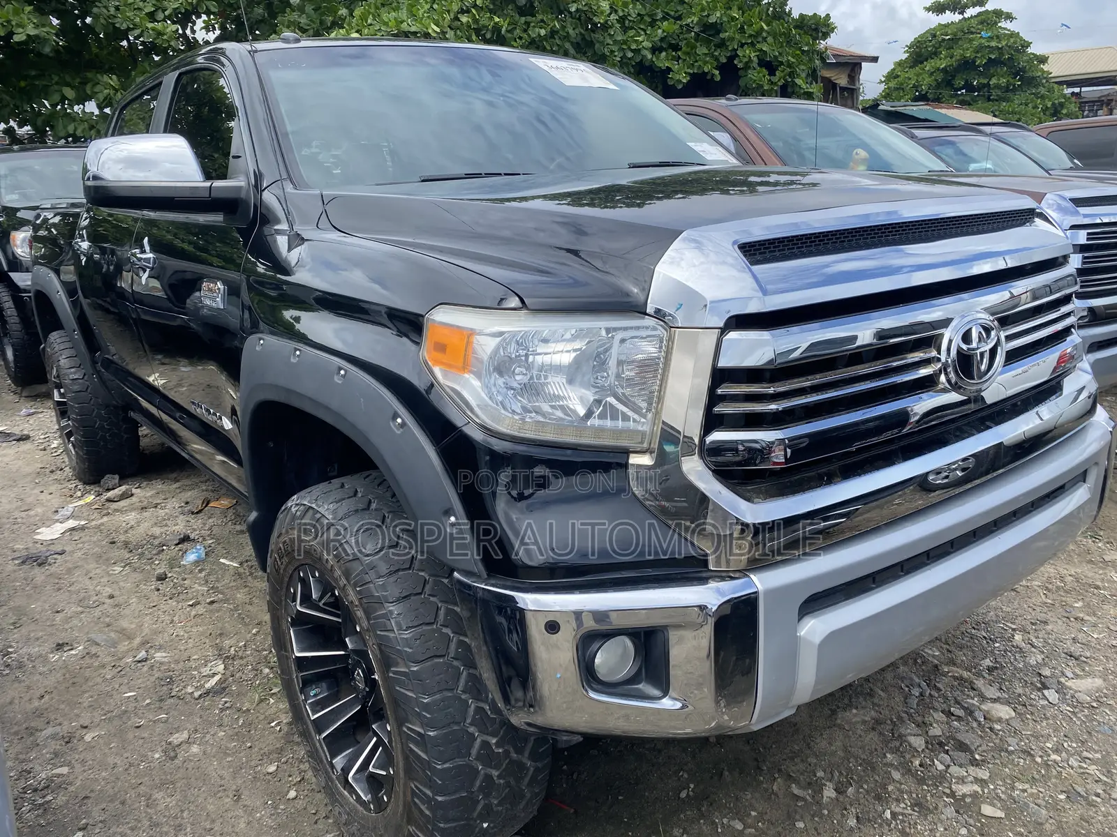 Toyota Tundra 2018 Black
