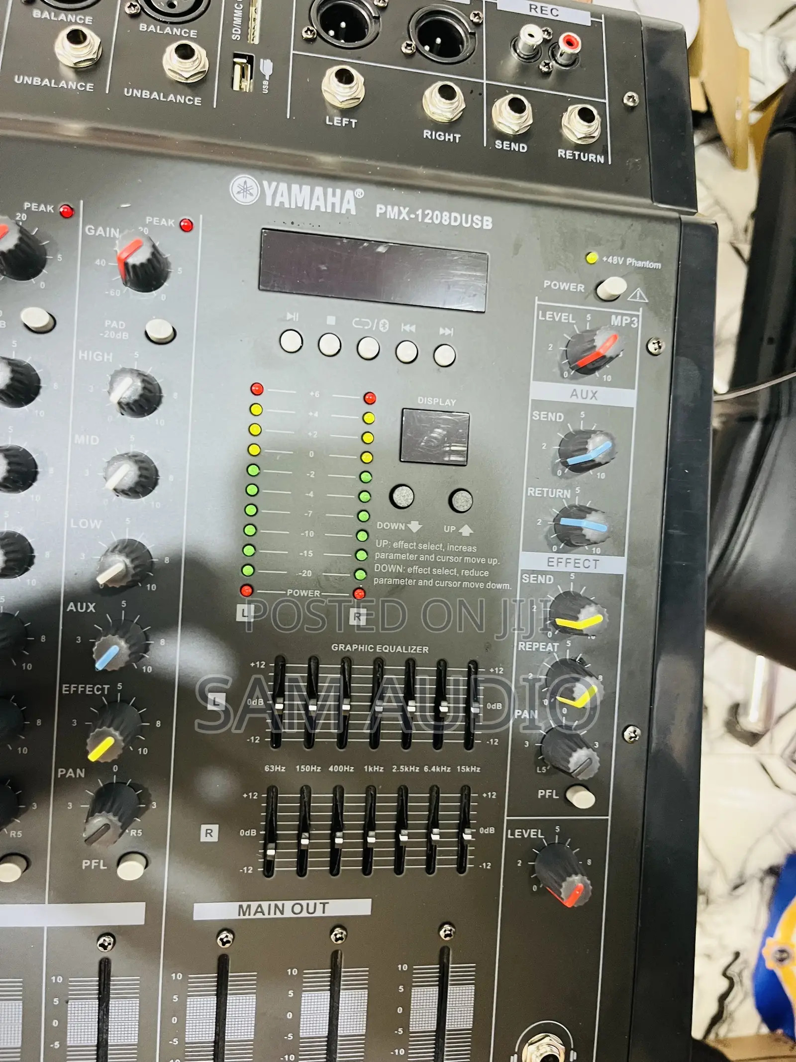 Yamaha Mixer With Amplifier