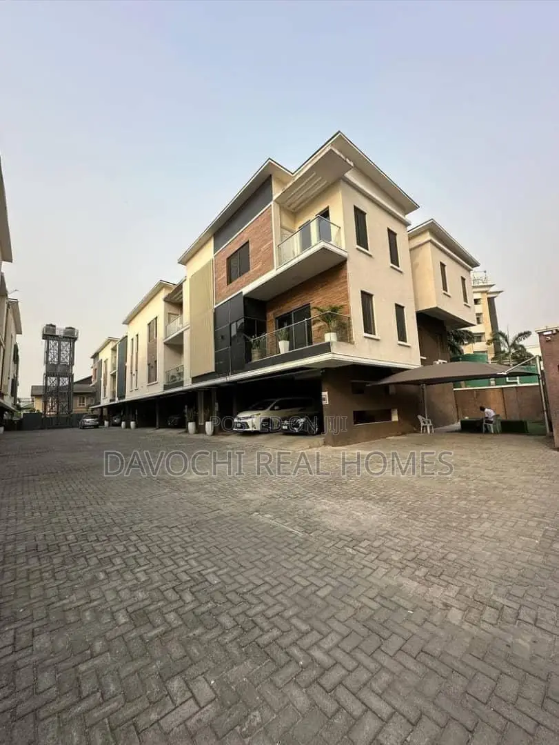 Furnished 4bdrm Duplex in Lekki Phase One for rent