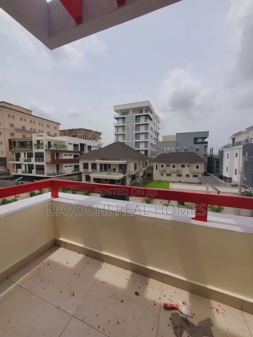 5bdrm Duplex in Ikoyi for rent
