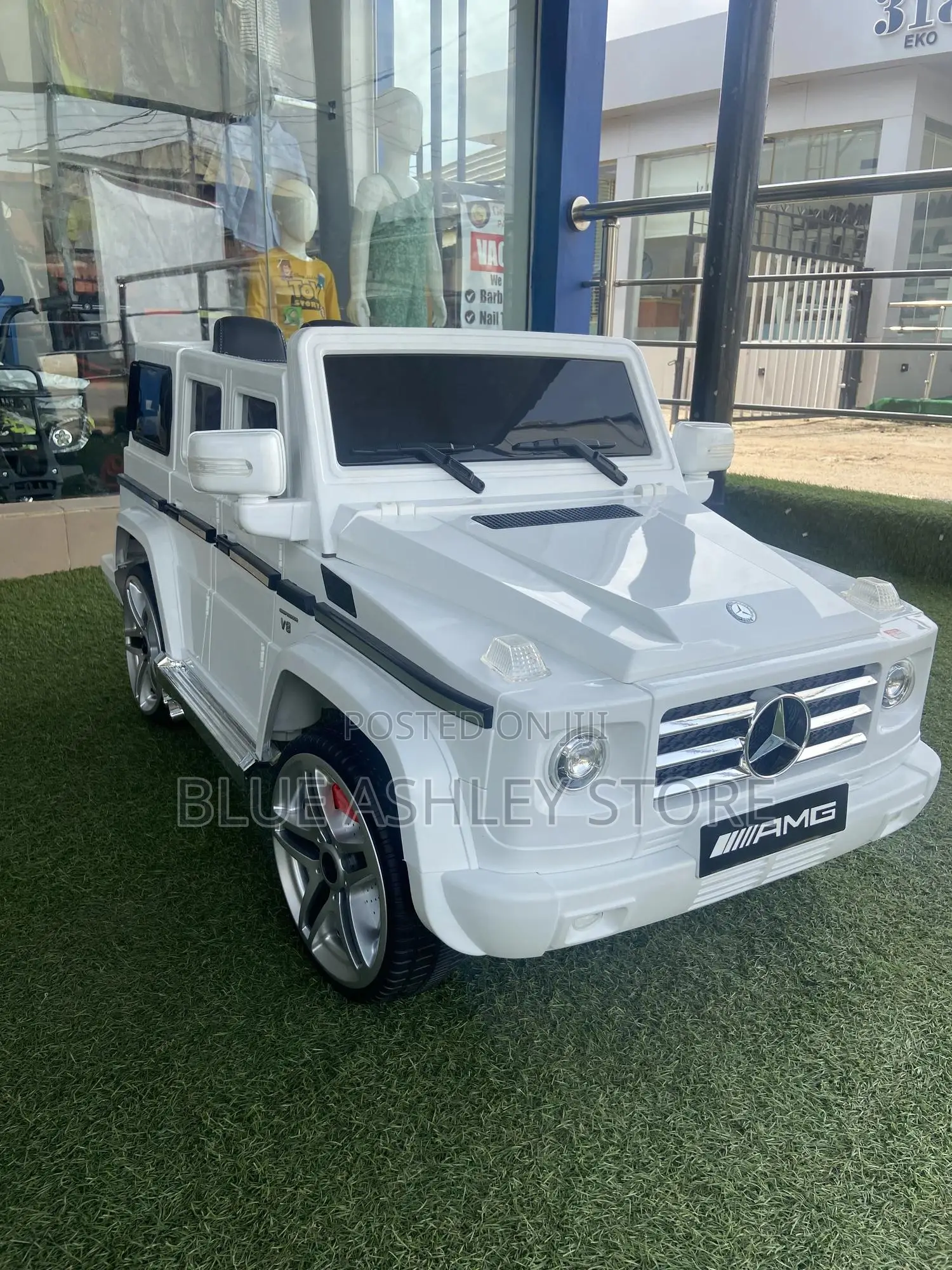 Mercedes Amg G55