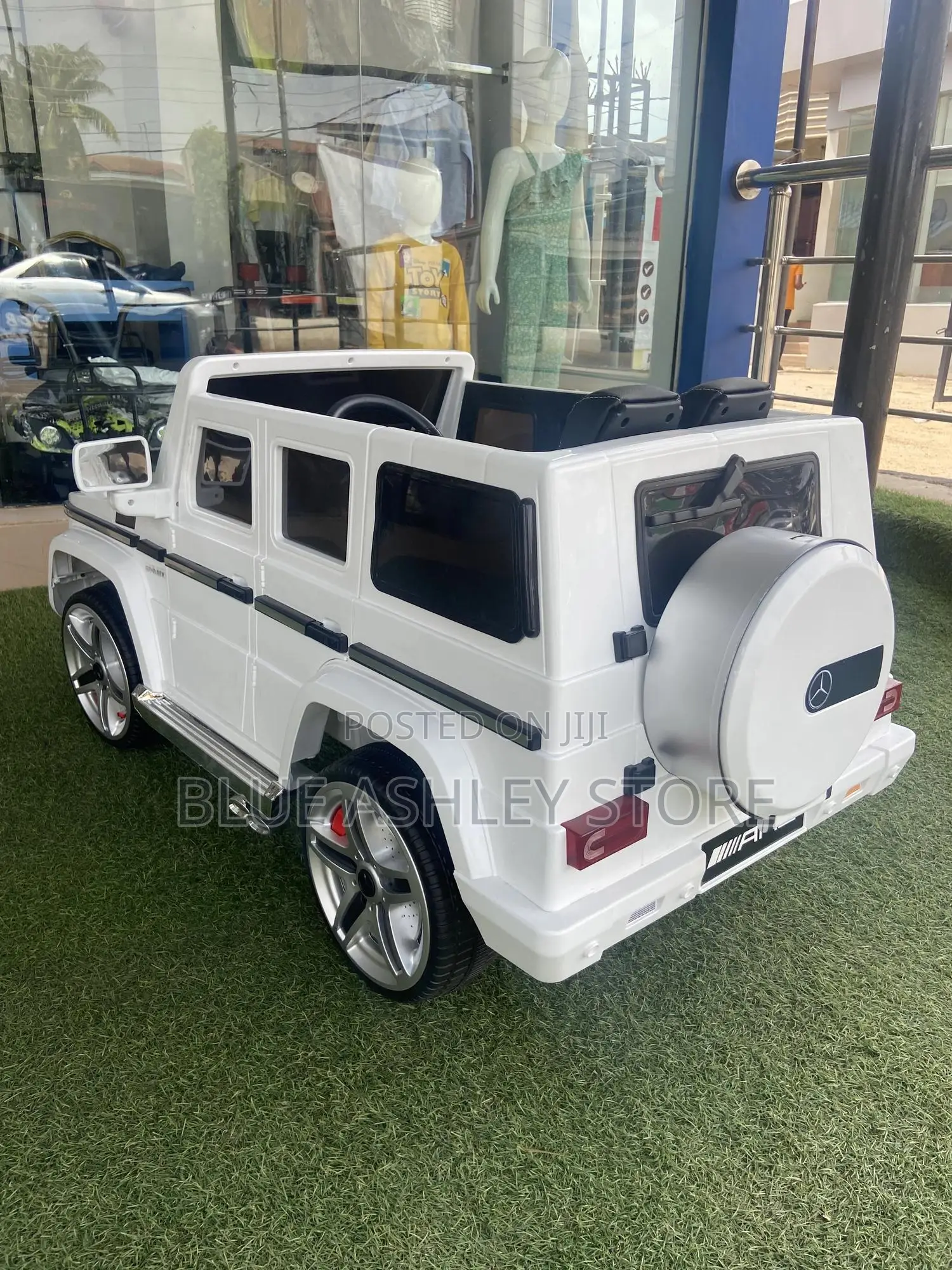 Mercedes Amg G55