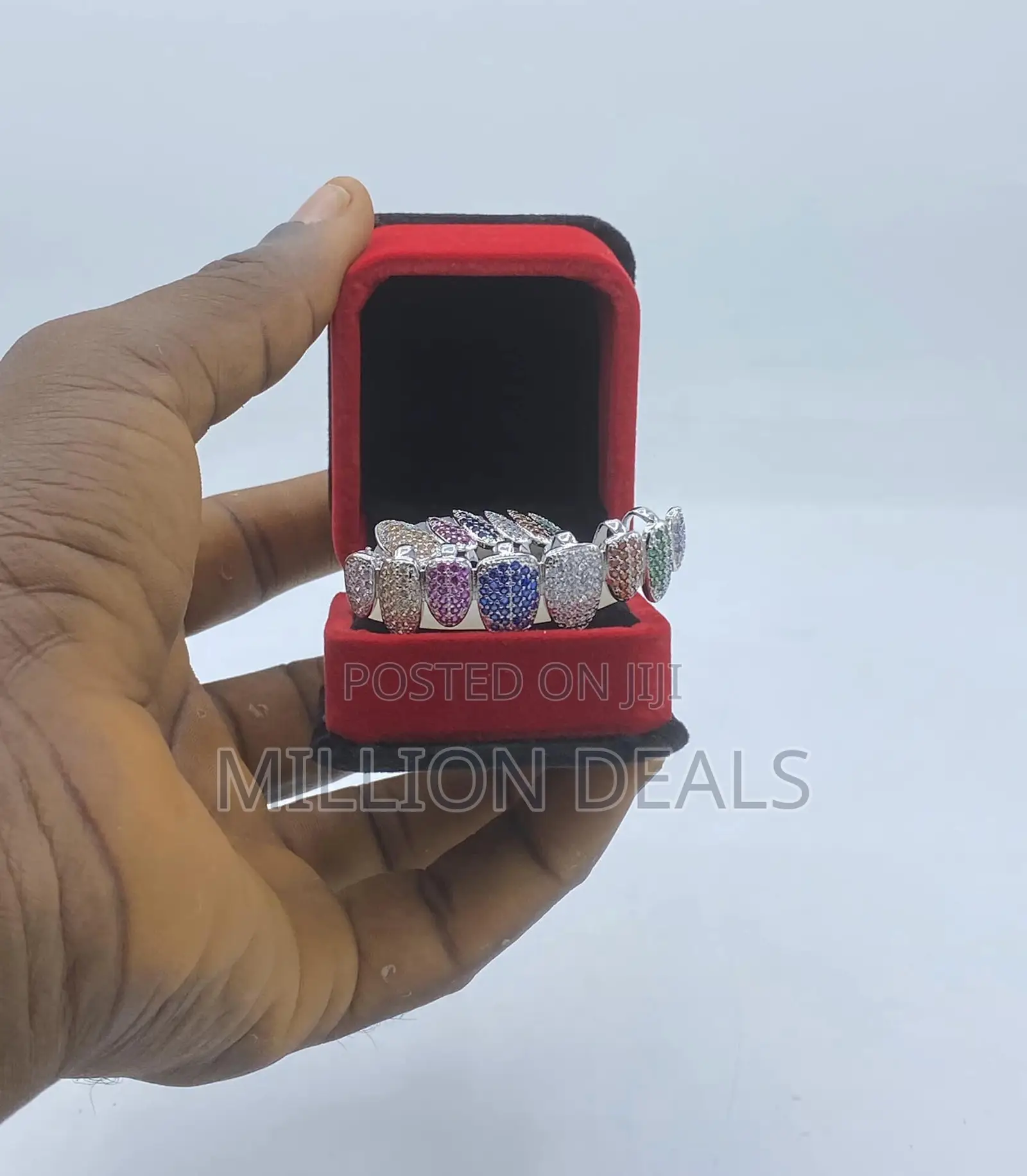 Iced Luxe Unique Teeth Hip Hop Grillz