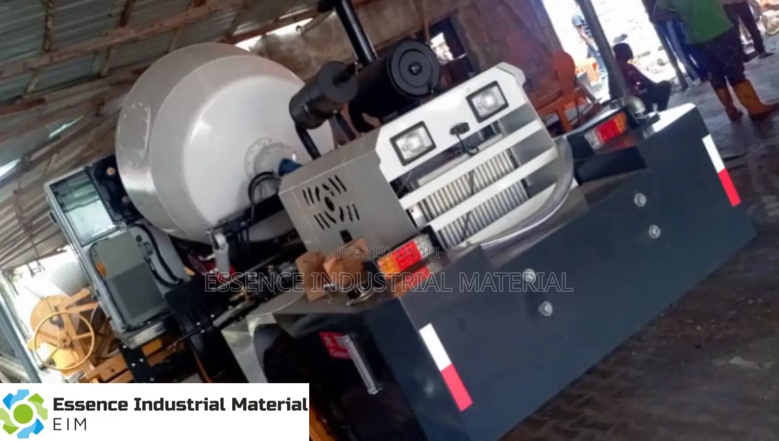 Self Propelled Concrete Mixer 3500 1000 Liter