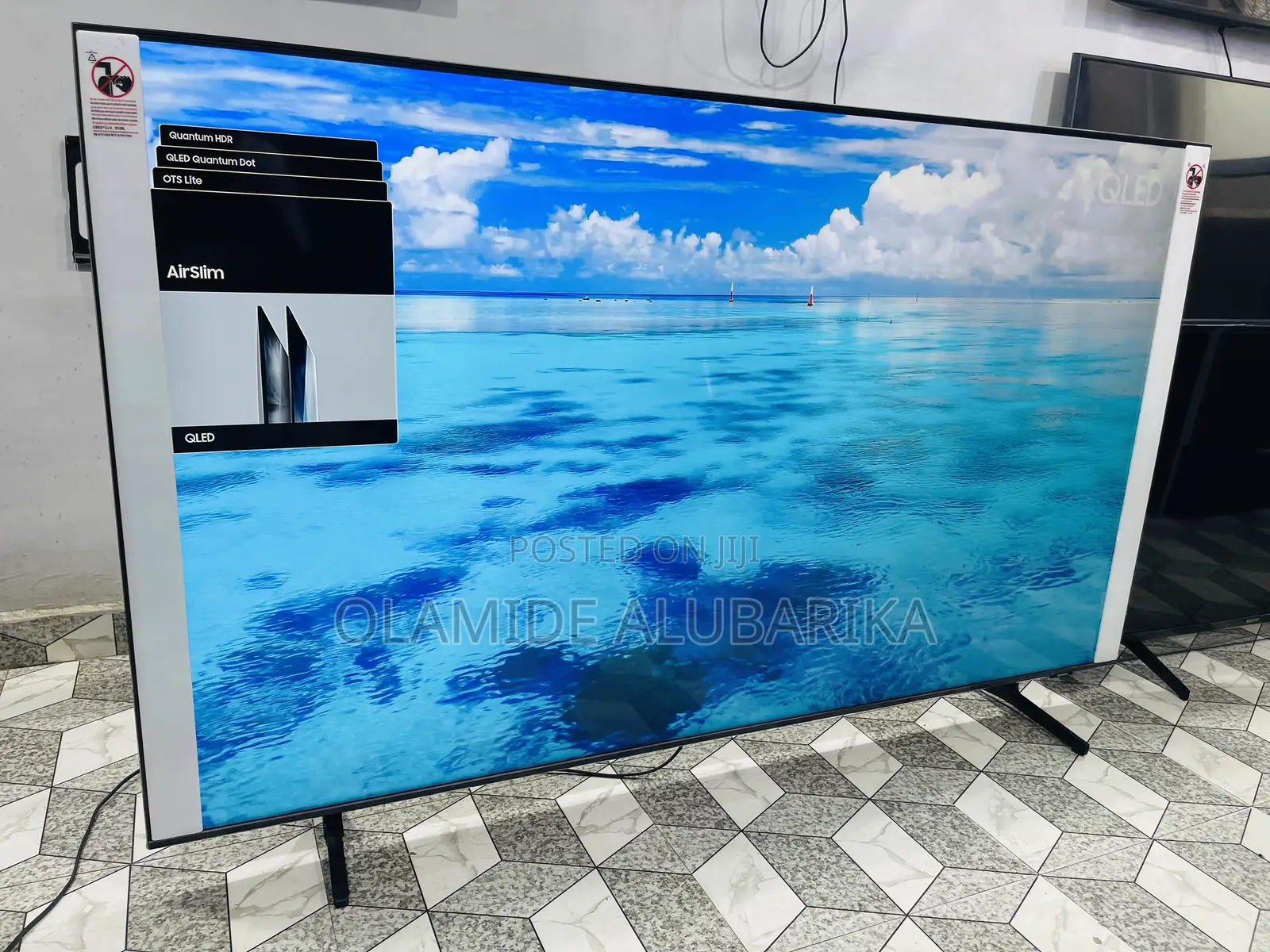 SAMSUNG Qled 65” Q60B Air Slim Quantum Dot Processor HDR