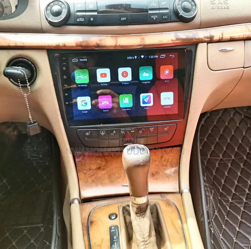 Mercedes-Benz E350 Android Screen