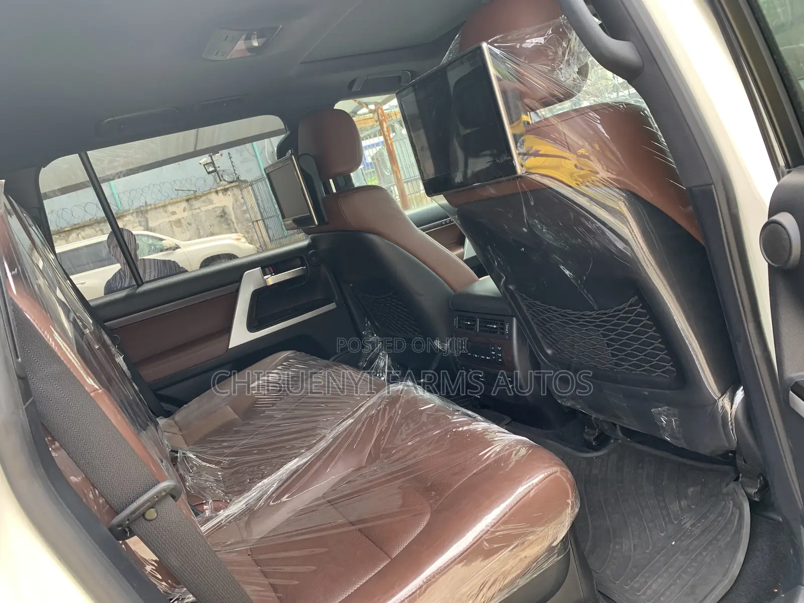 Toyota Land Cruiser 5.7 V8 VXR 2017 White