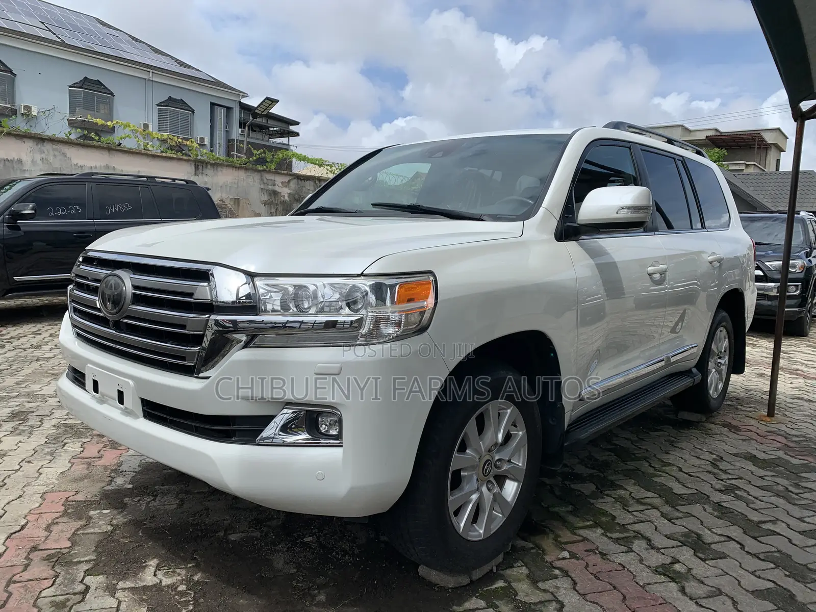 Toyota Land Cruiser 5.7 V8 VXR 2017 White