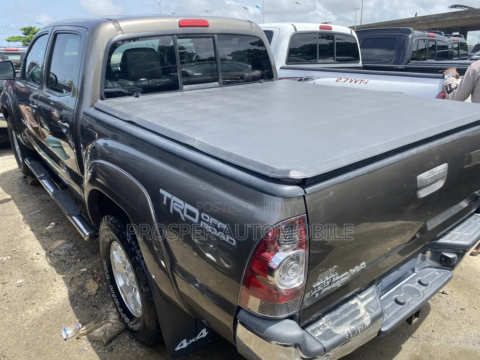 Toyota Tacoma 2013 Brown
