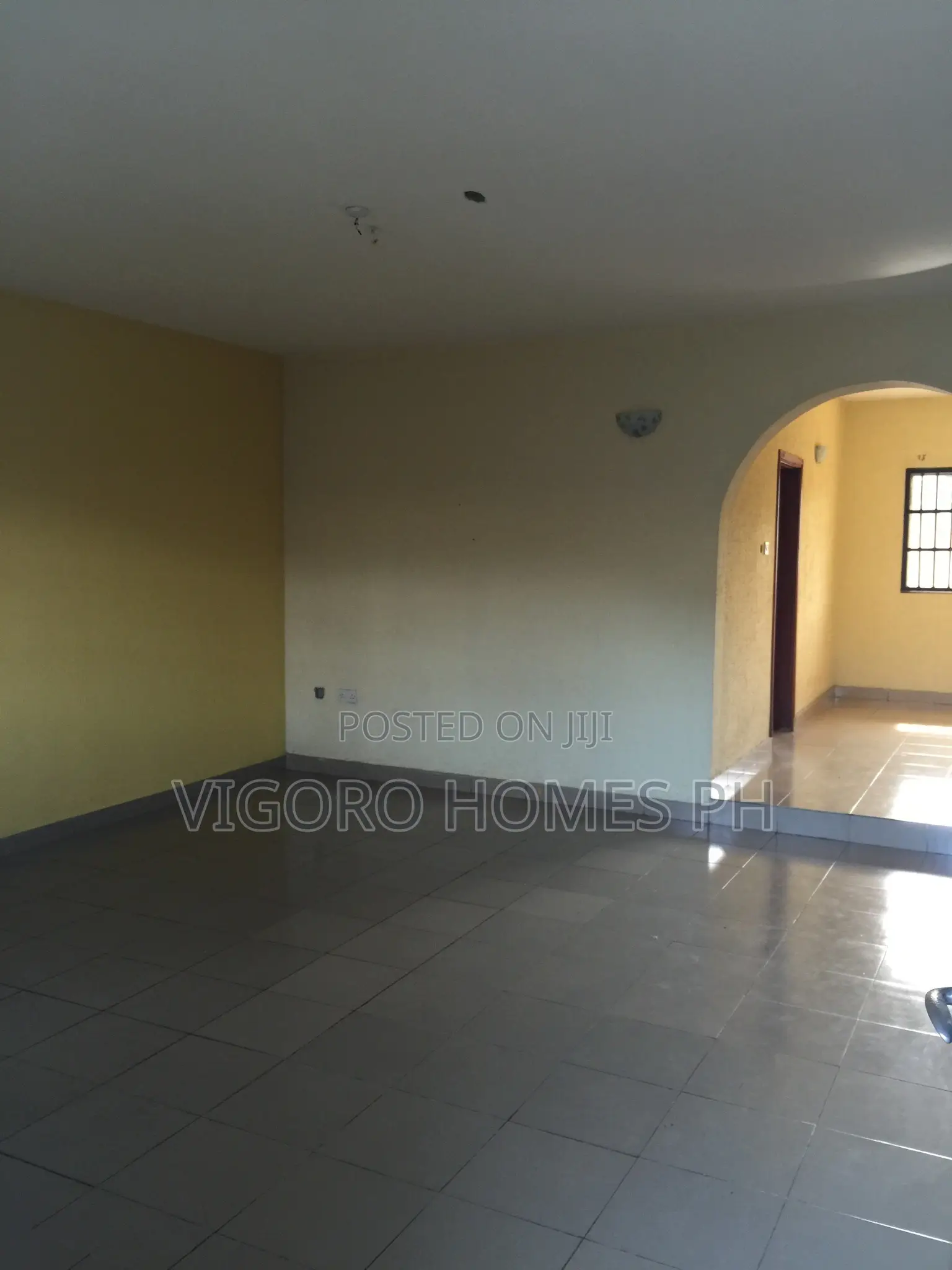 2bdrm Block of Flats in Off St John’S, Port-Harcourt for sale