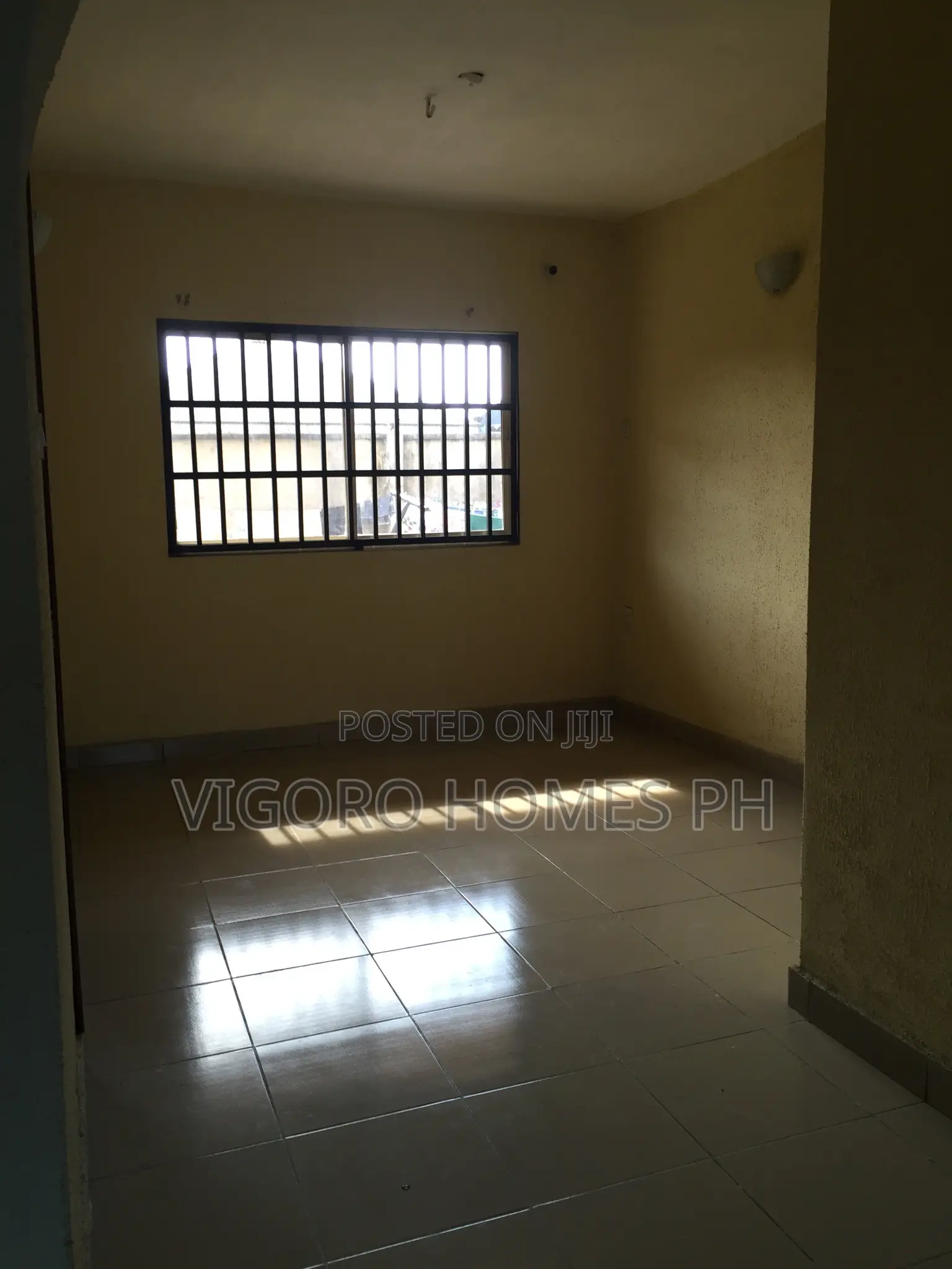 2bdrm Block of Flats in Off St John’S, Port-Harcourt for sale