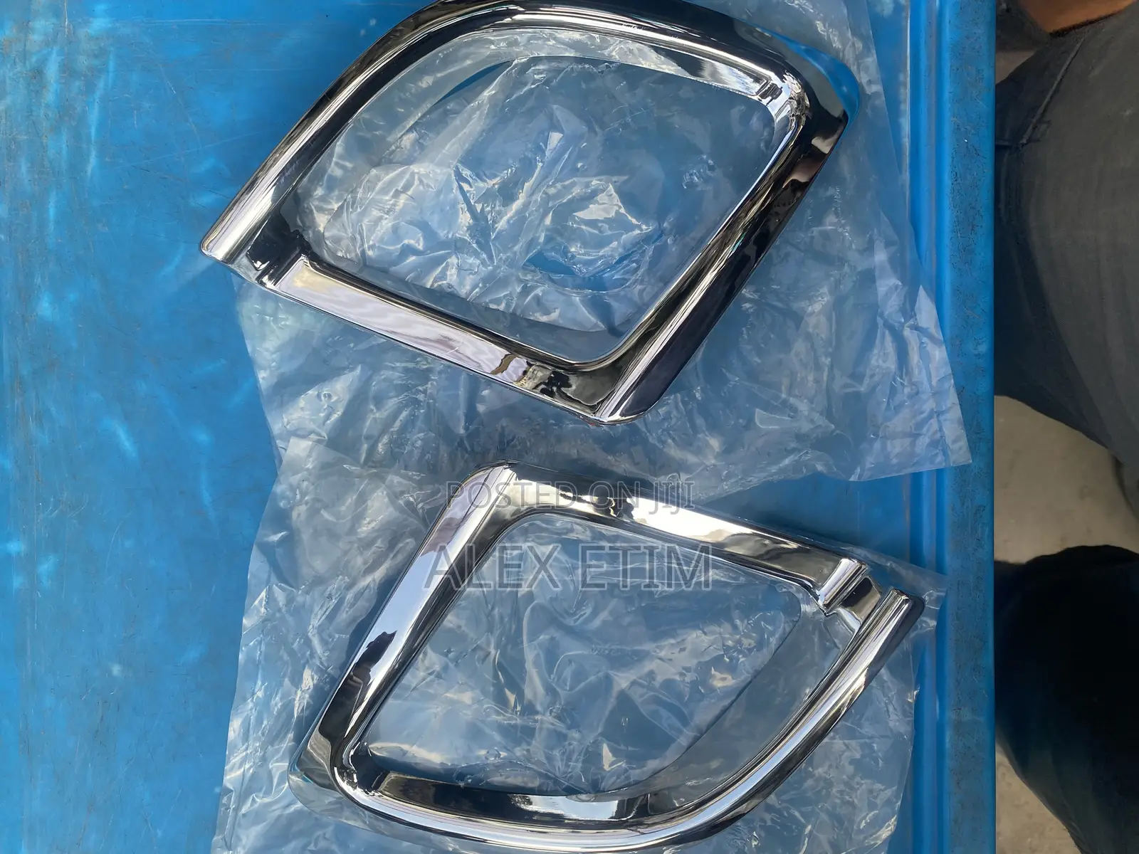 Reflector Chrome Highlander 2015/2018 Available as Seen