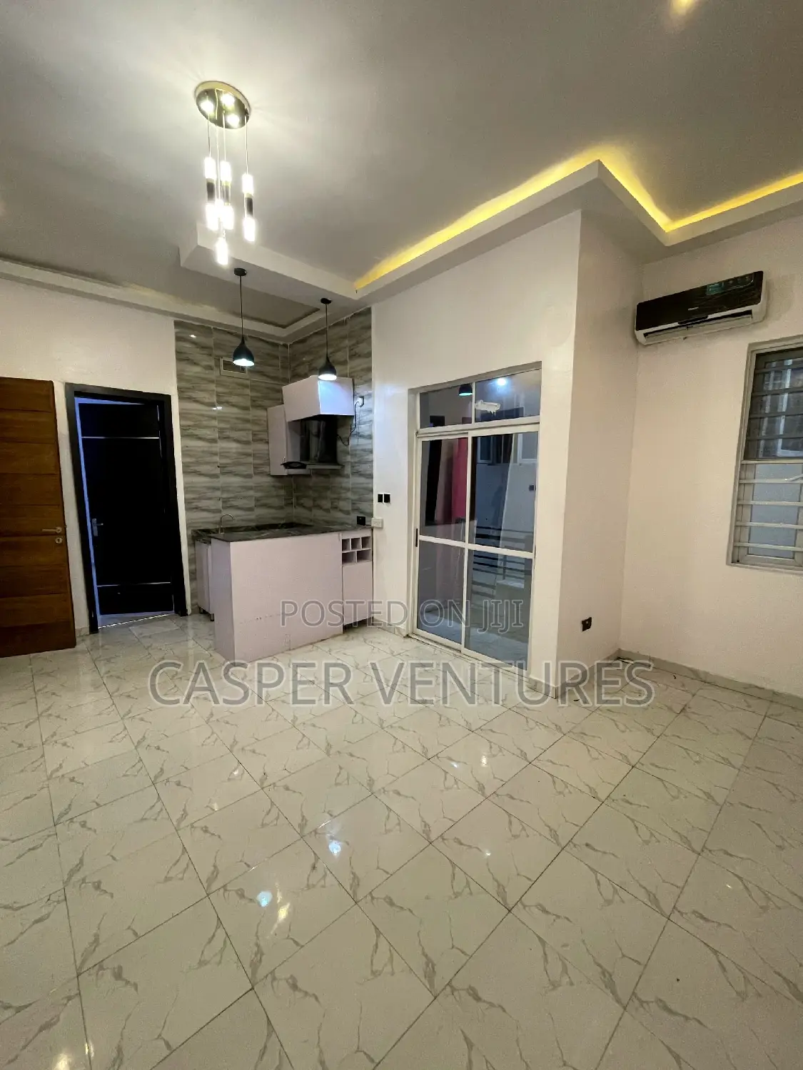1bdrm Room & Parlour in New Road, Lekki for rent