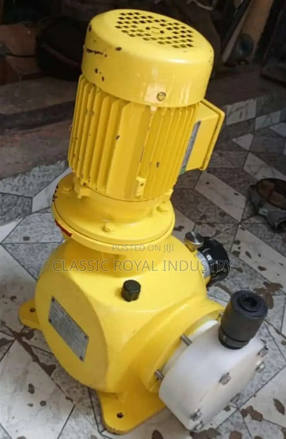 Brand New 0.35kw Dozen Pump