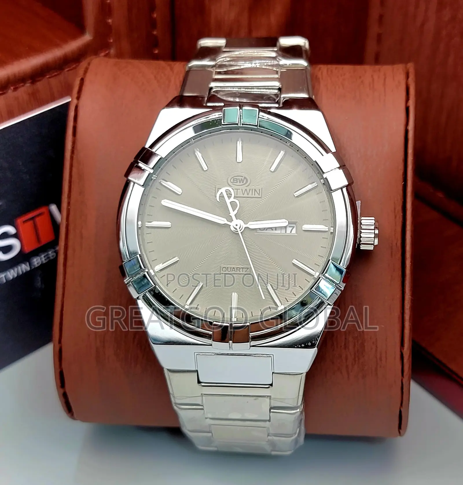 Bestwin Analog Movement Wristwatch. Silver Case