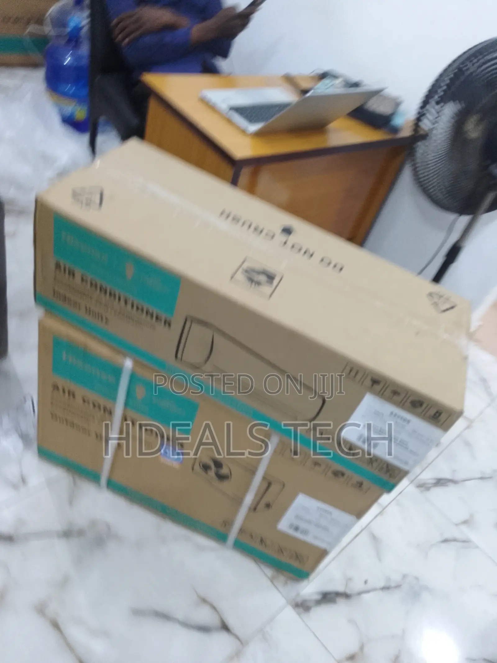 Advance Hisense 1 Hp Air Conditioner.