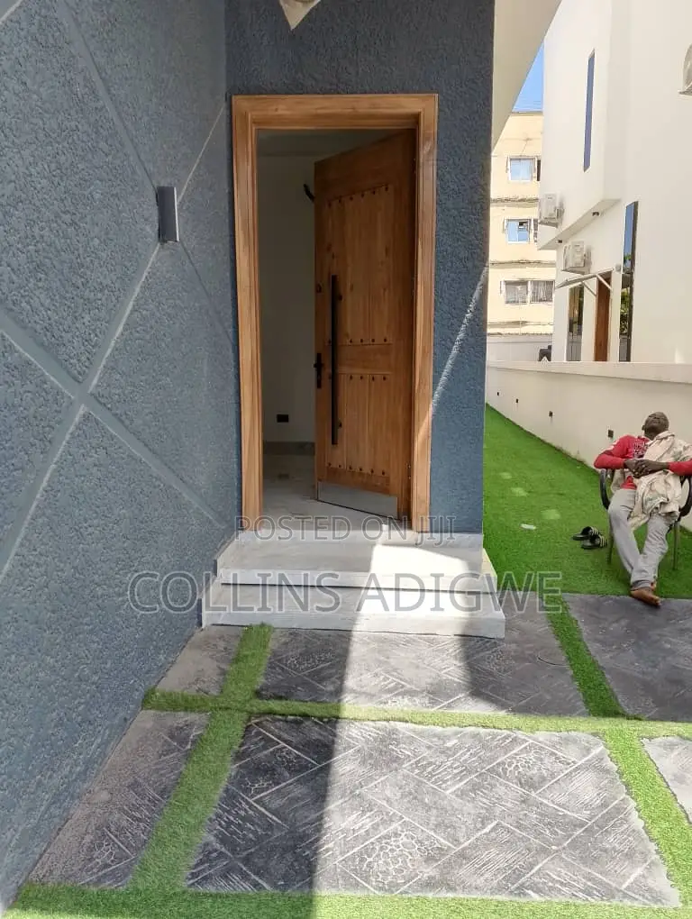 4bdrm Duplex in Secured Estate for sale