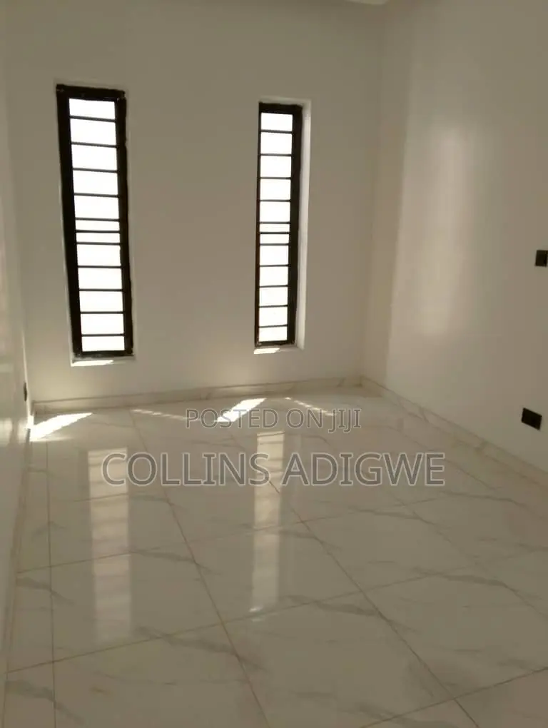 4bdrm Duplex in Secured Estate for sale