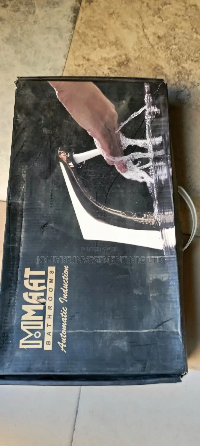 Mmaat England Sensor Washand Basin Tap