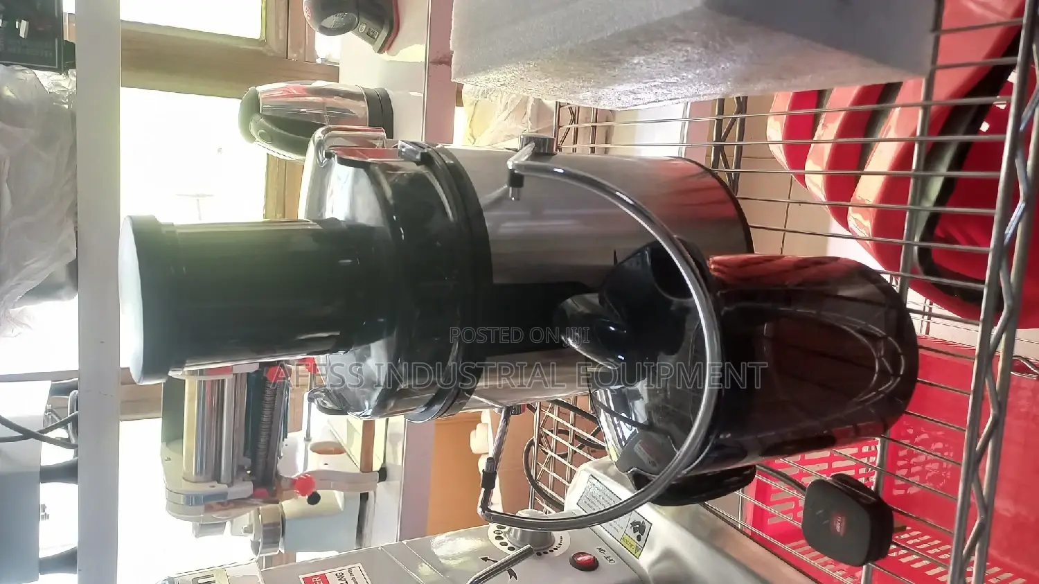 Scarlet Juicer
