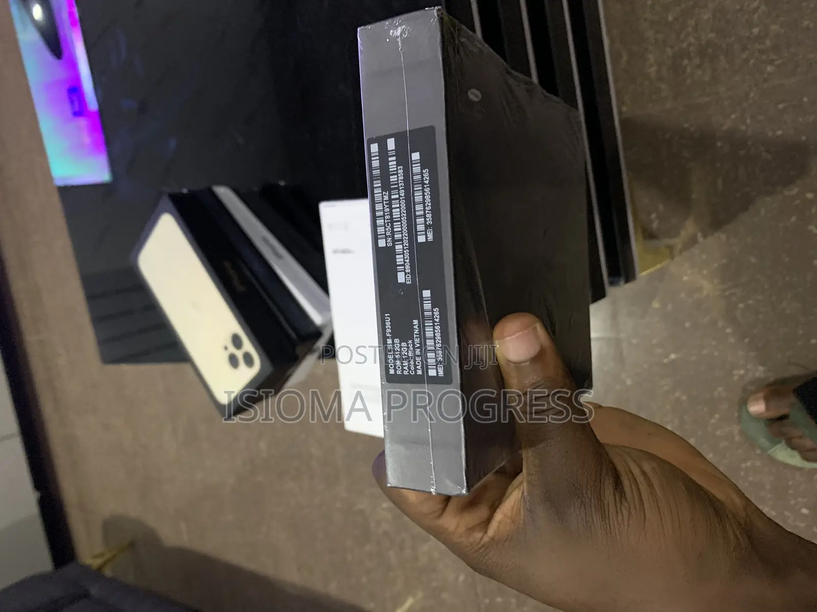 New Samsung Galaxy Z Fold4 512 GB Black