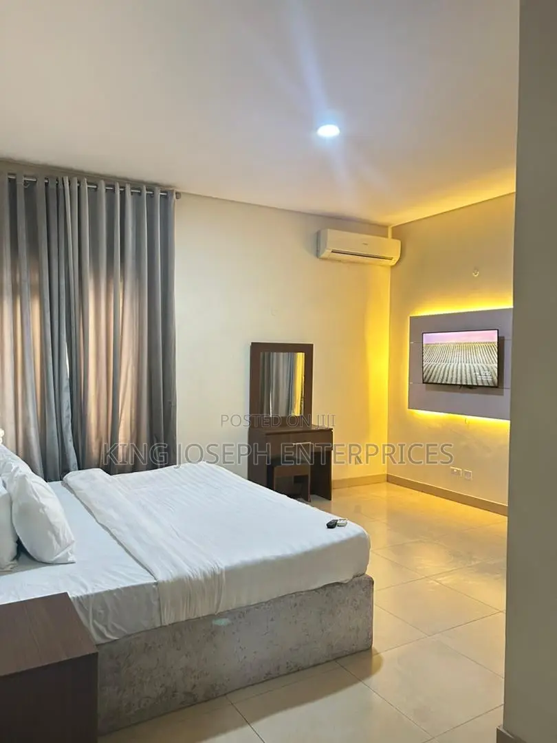 3bedroom With Swimming Pool Maitama