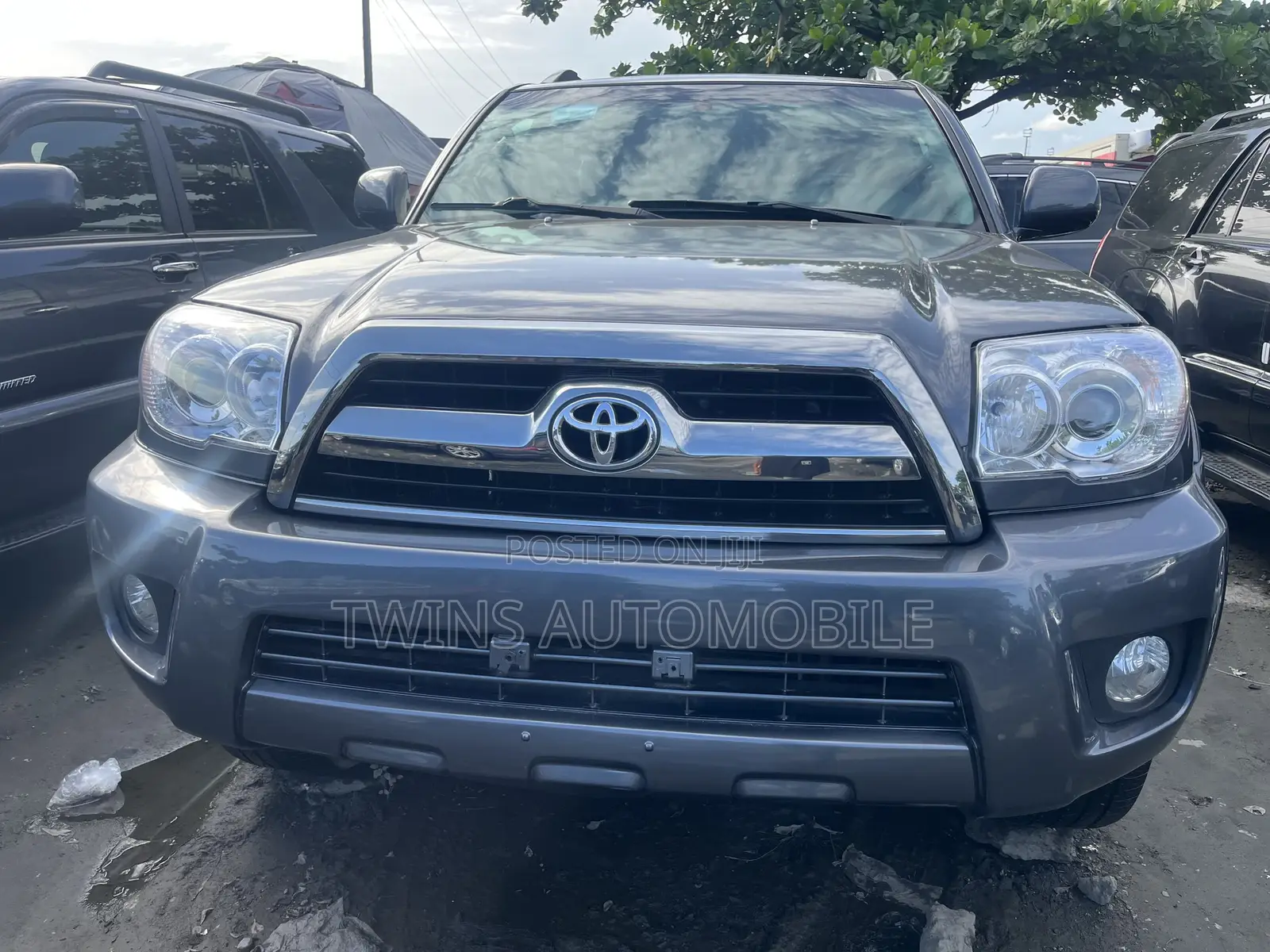 Toyota 4-Runner Limited 4x4 V6 2009 Gray