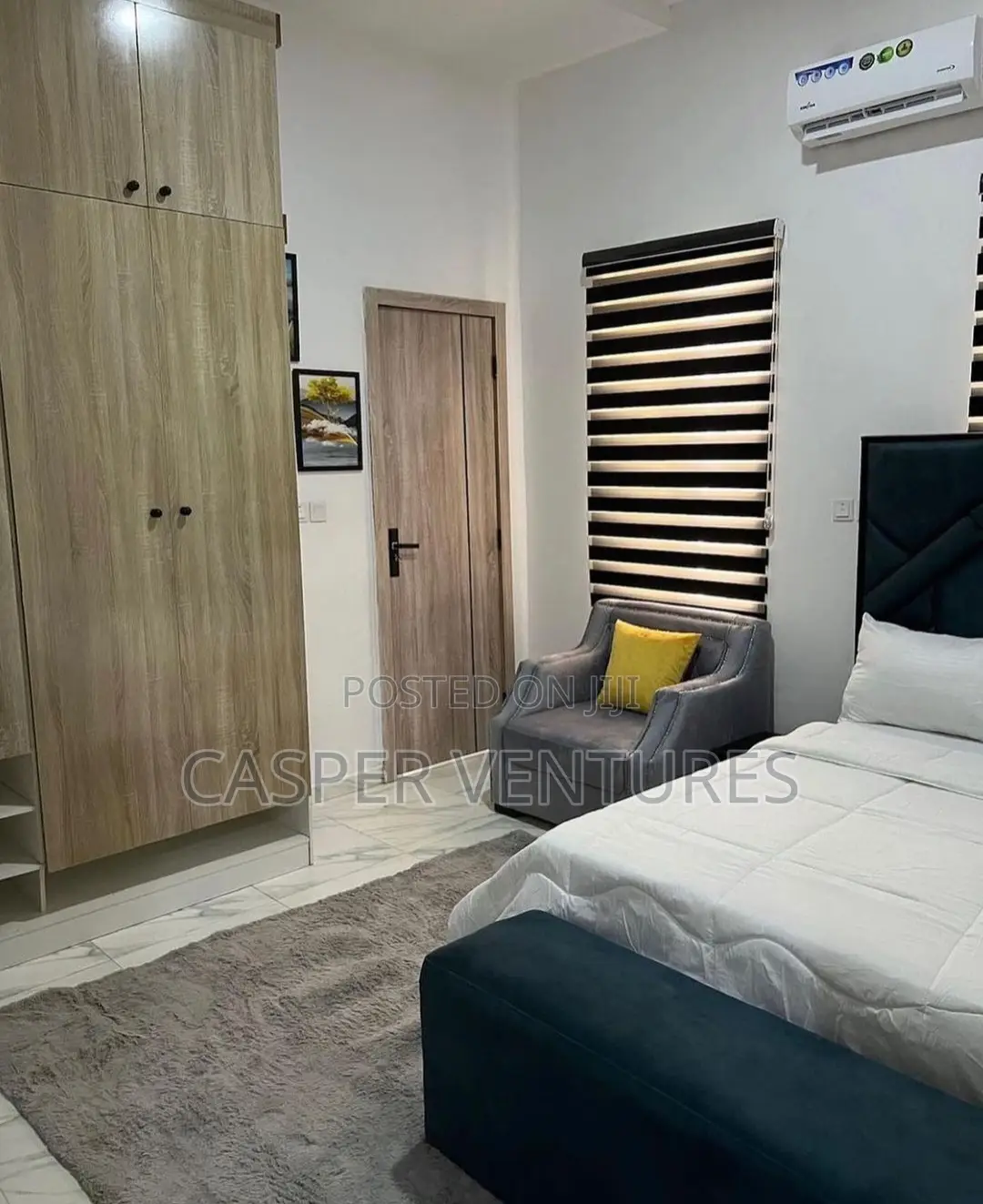 Colorful and Serviced Apartment