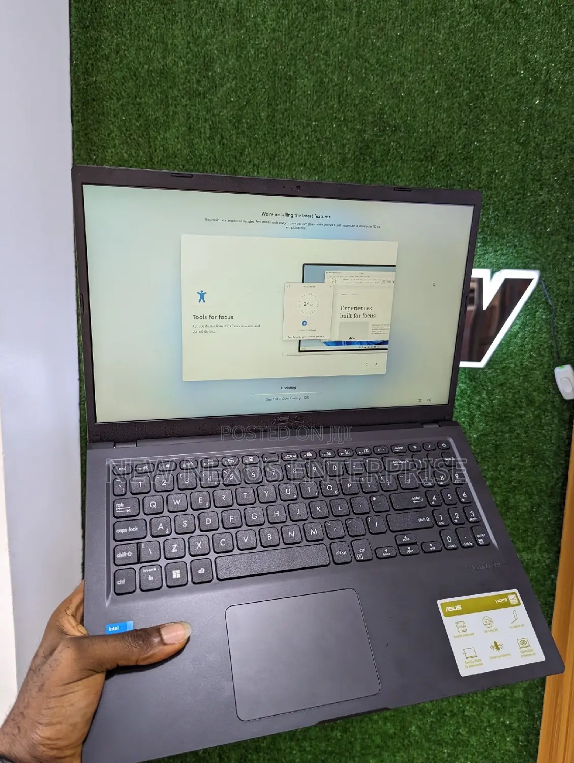 Laptop Asus VivoBook 15 X505BA 8GB Intel Core I3 SSD 256GB