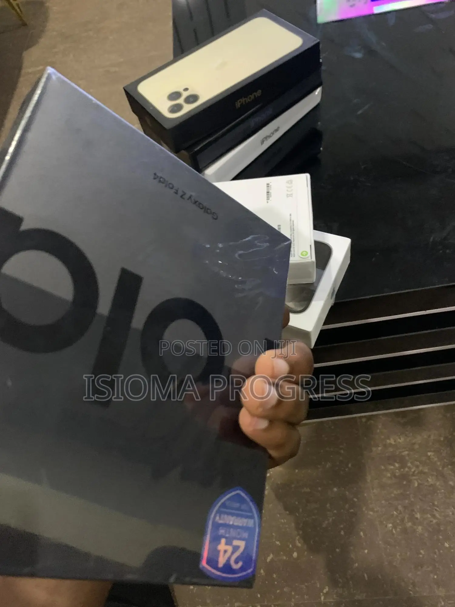 New Samsung Galaxy Z Fold4 512 GB Black