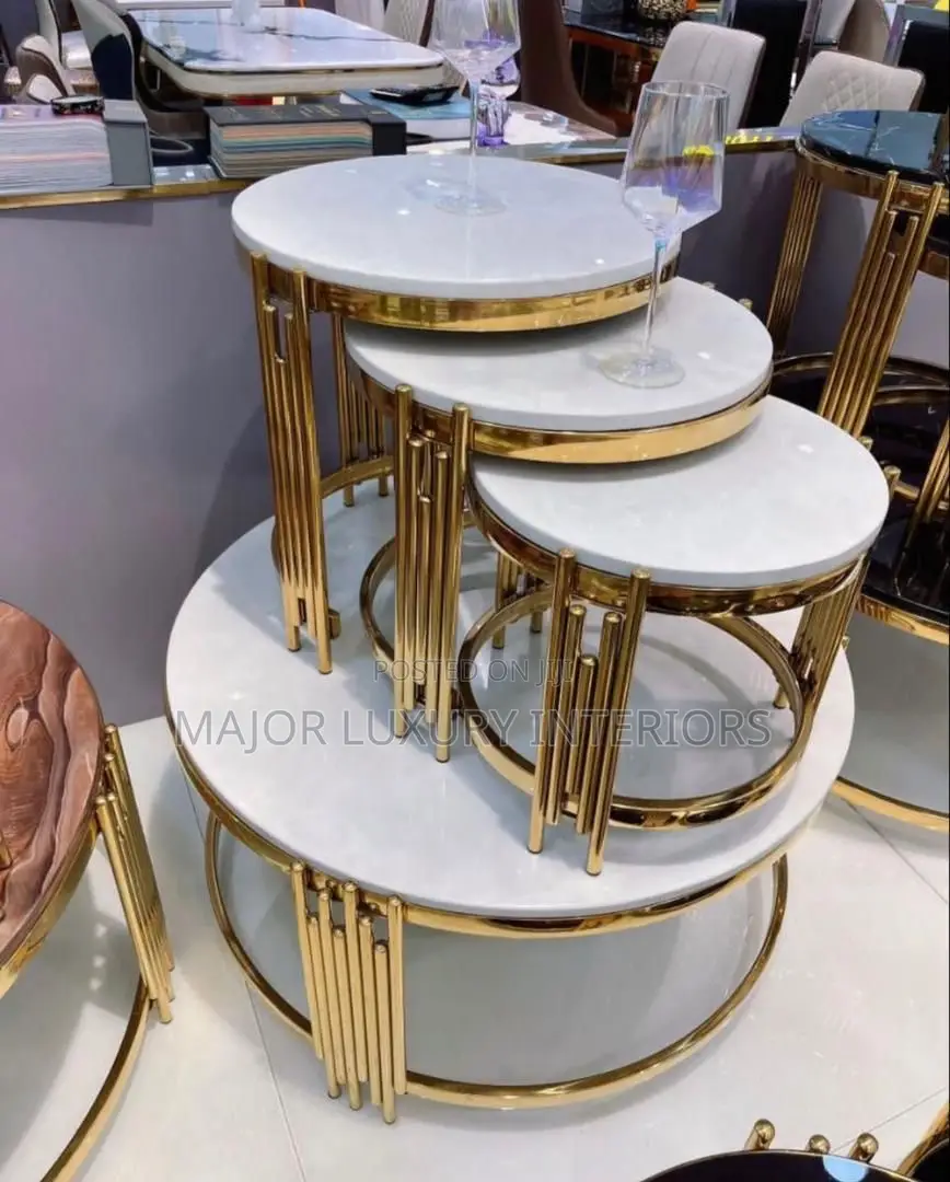 Center Table With 3 Side Stools