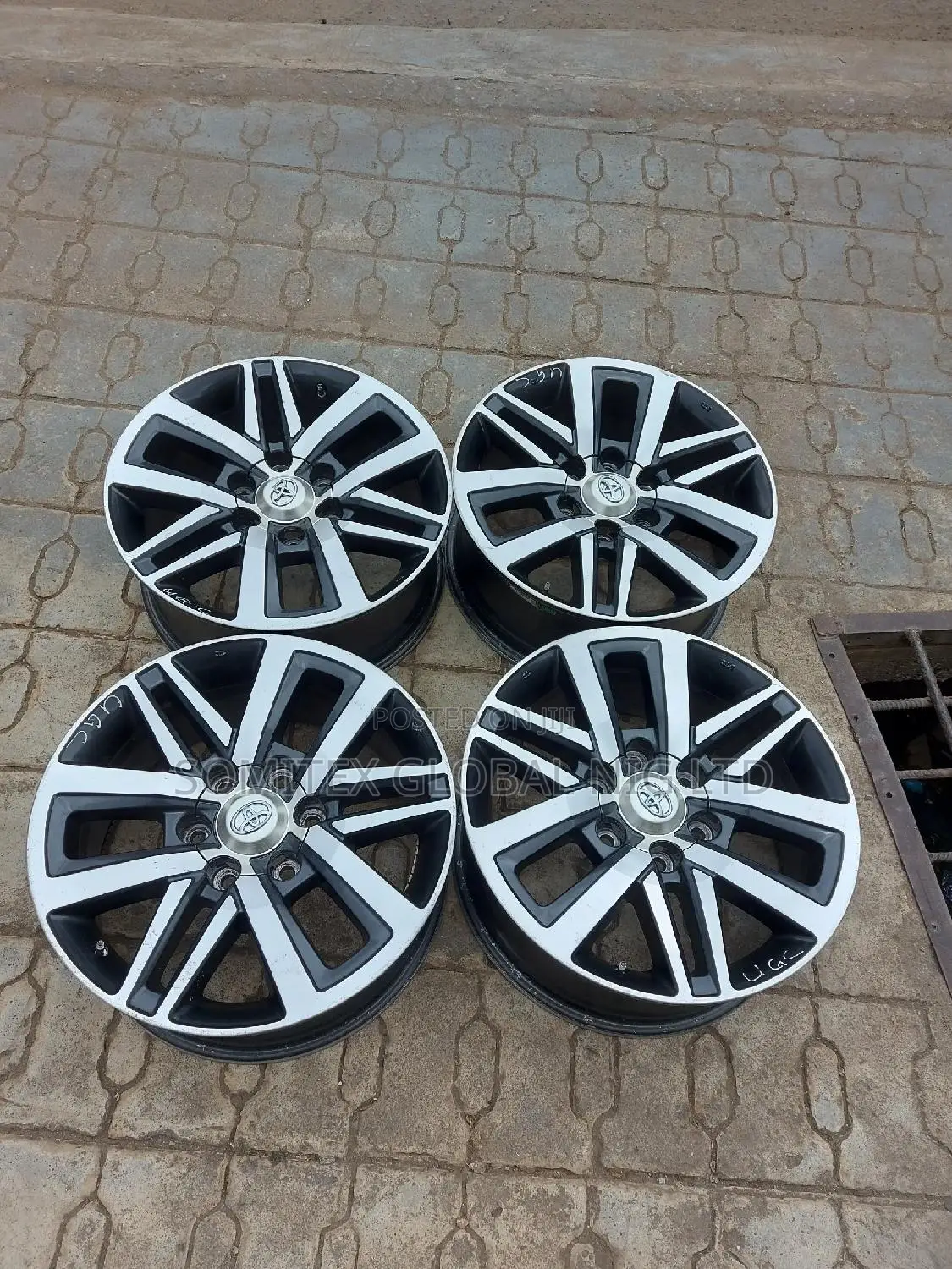 Toyota Prado 18rim