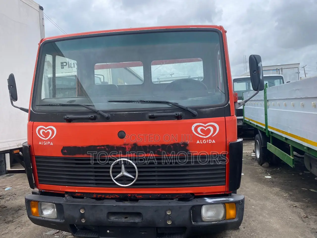 Mercedes Benz 814 4cylinder