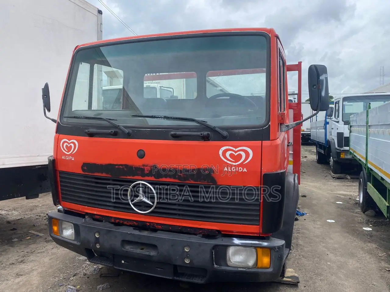 Mercedes Benz 814 4cylinder