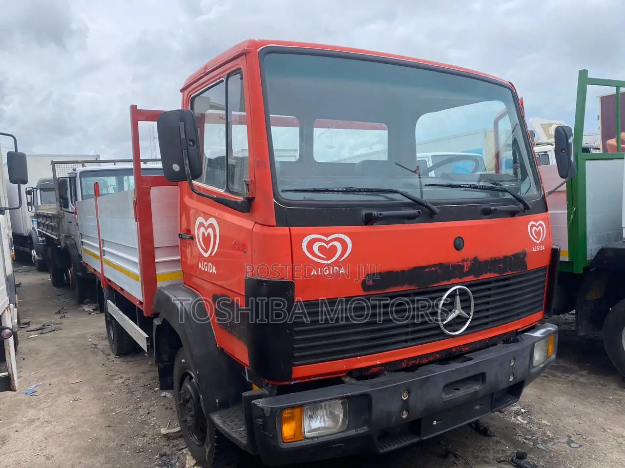 Mercedes Benz 814 4cylinder