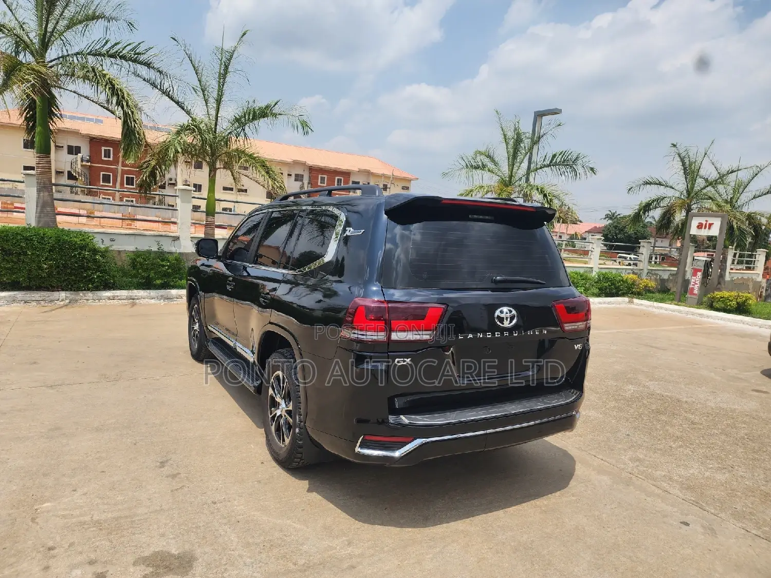 Toyota Land Cruiser 4.0 V6 GX 2012 Black