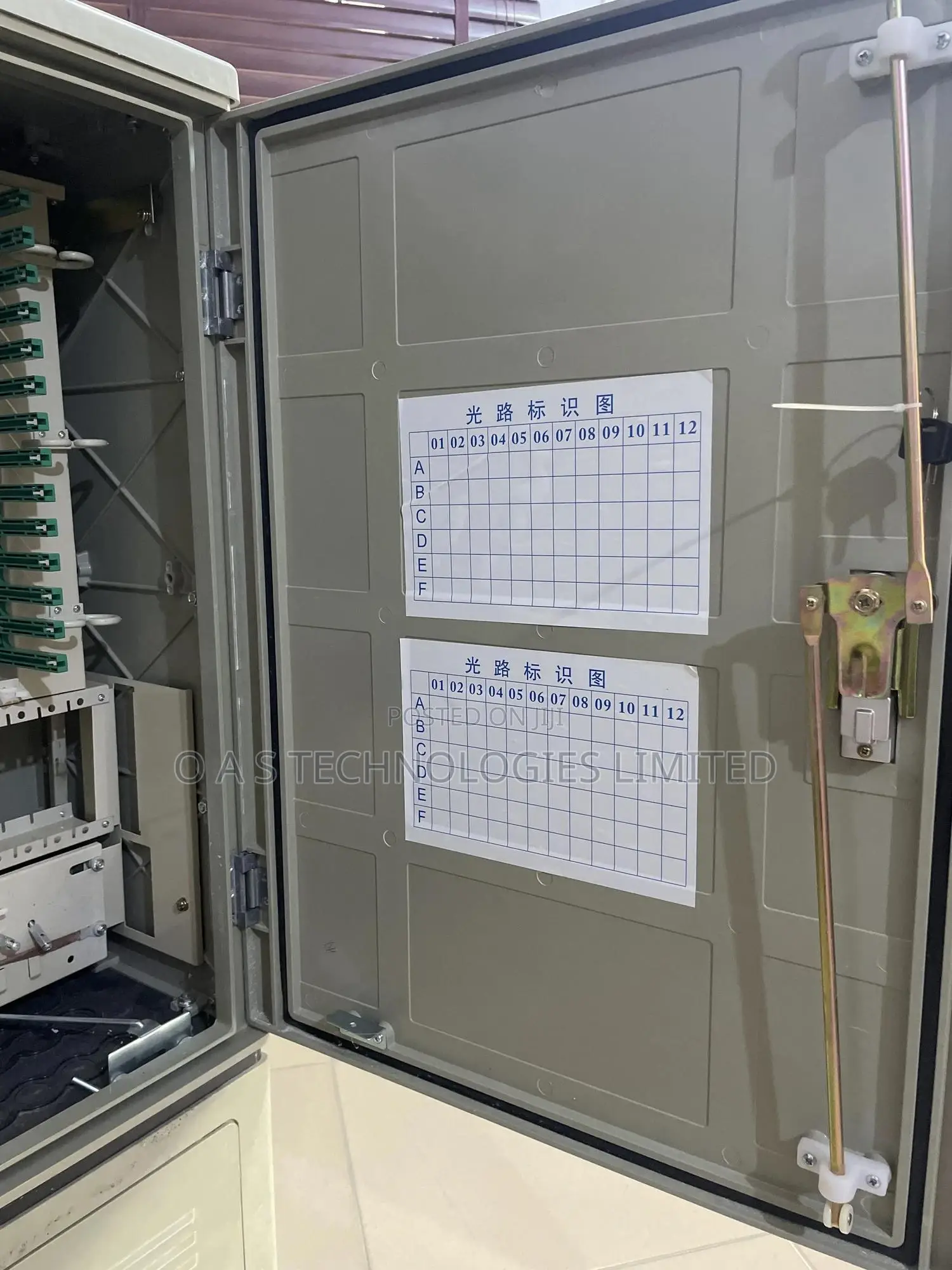 144 Core Fiber Optic Terminal Box (Stand)