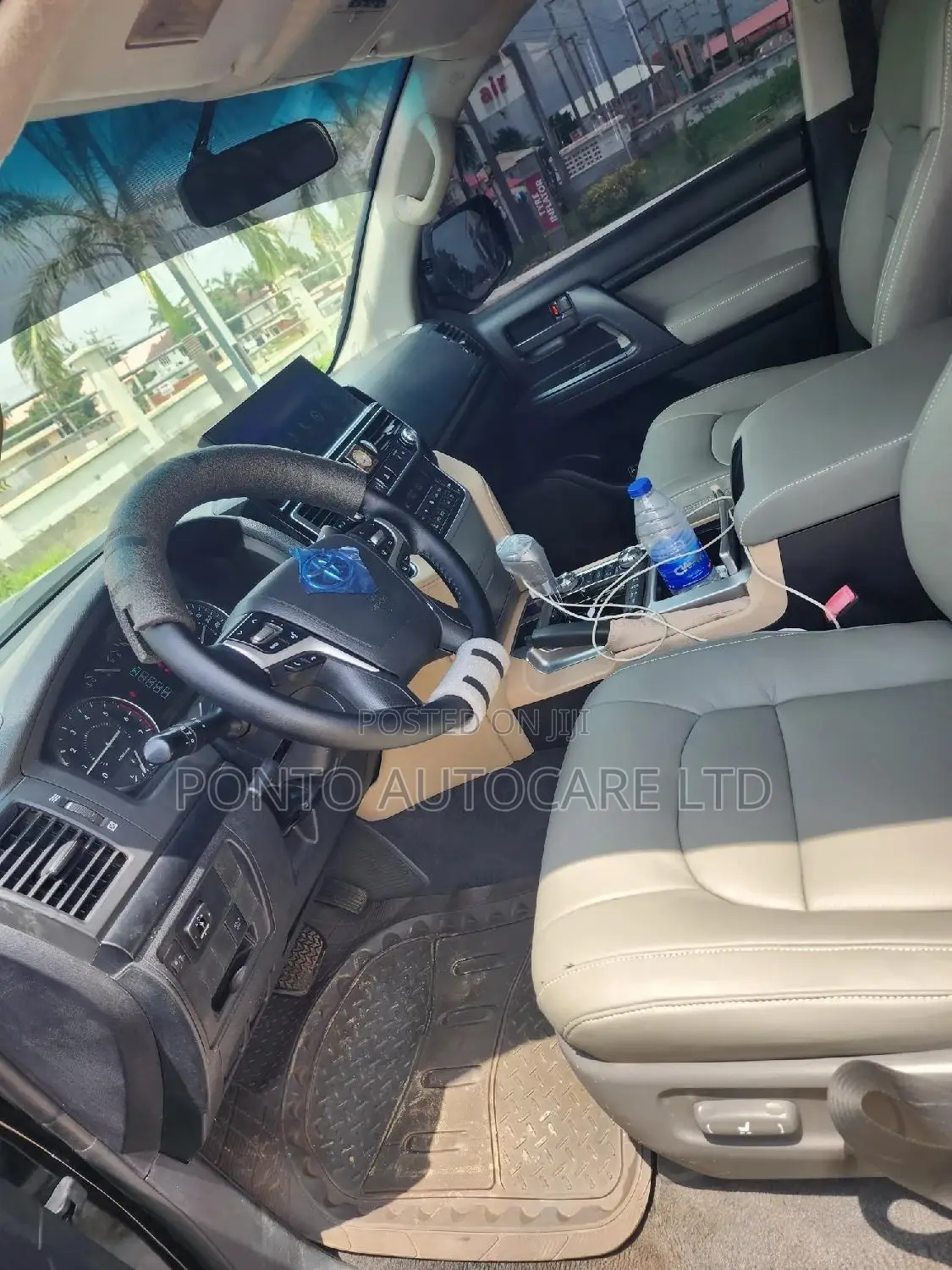 Toyota Land Cruiser 4.0 V6 GX 2012 Black