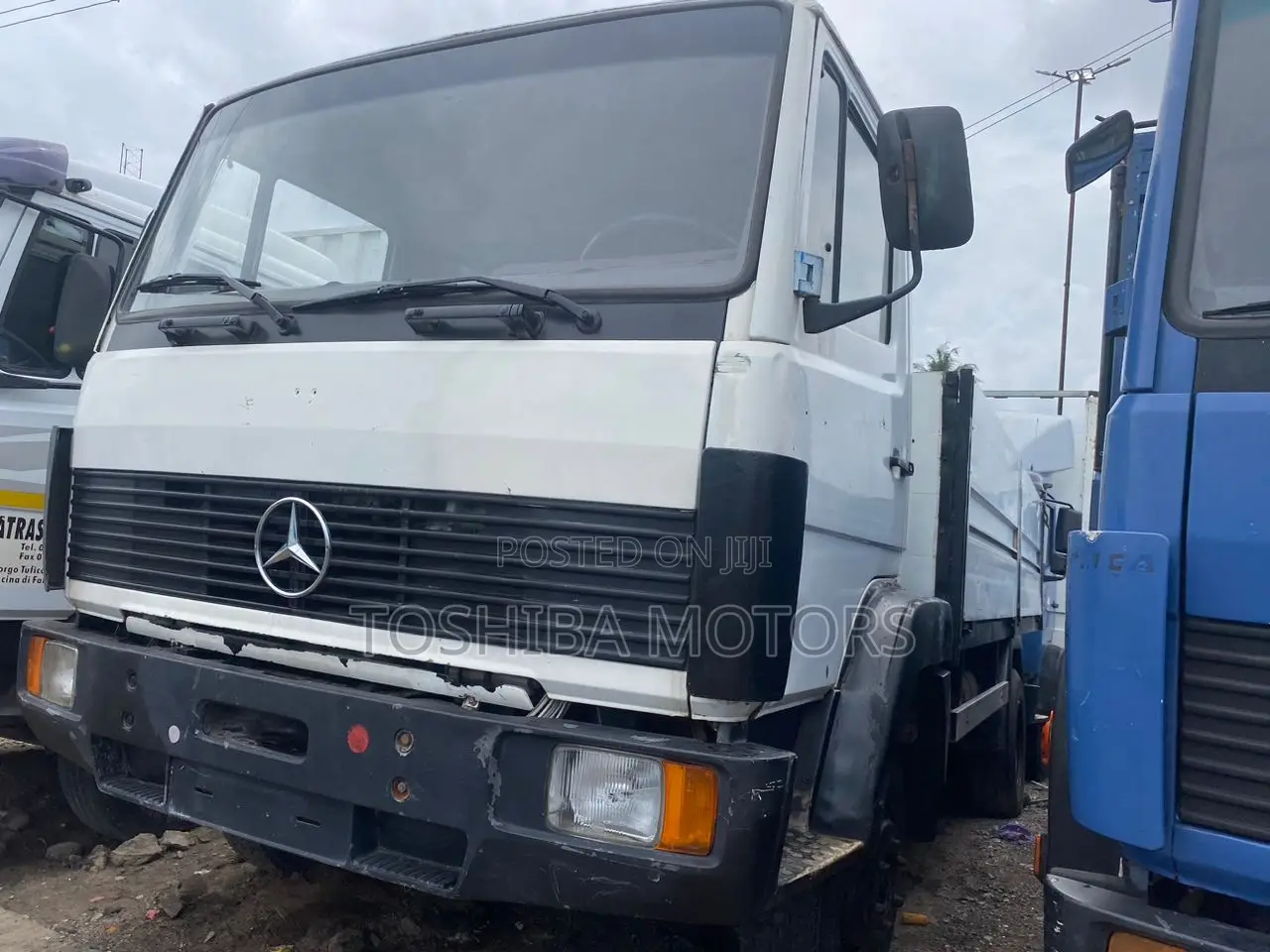 Mercedes Benz 814 V6 2002 White