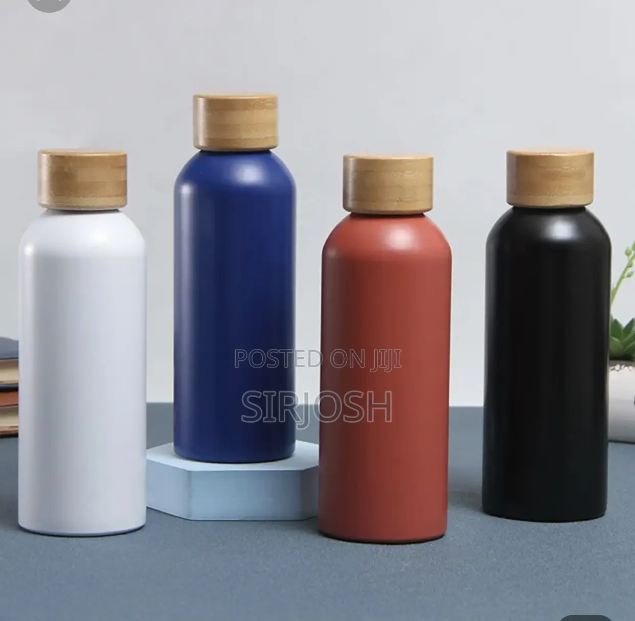 750ml Stainless Steel Flask With Bamboo Lid