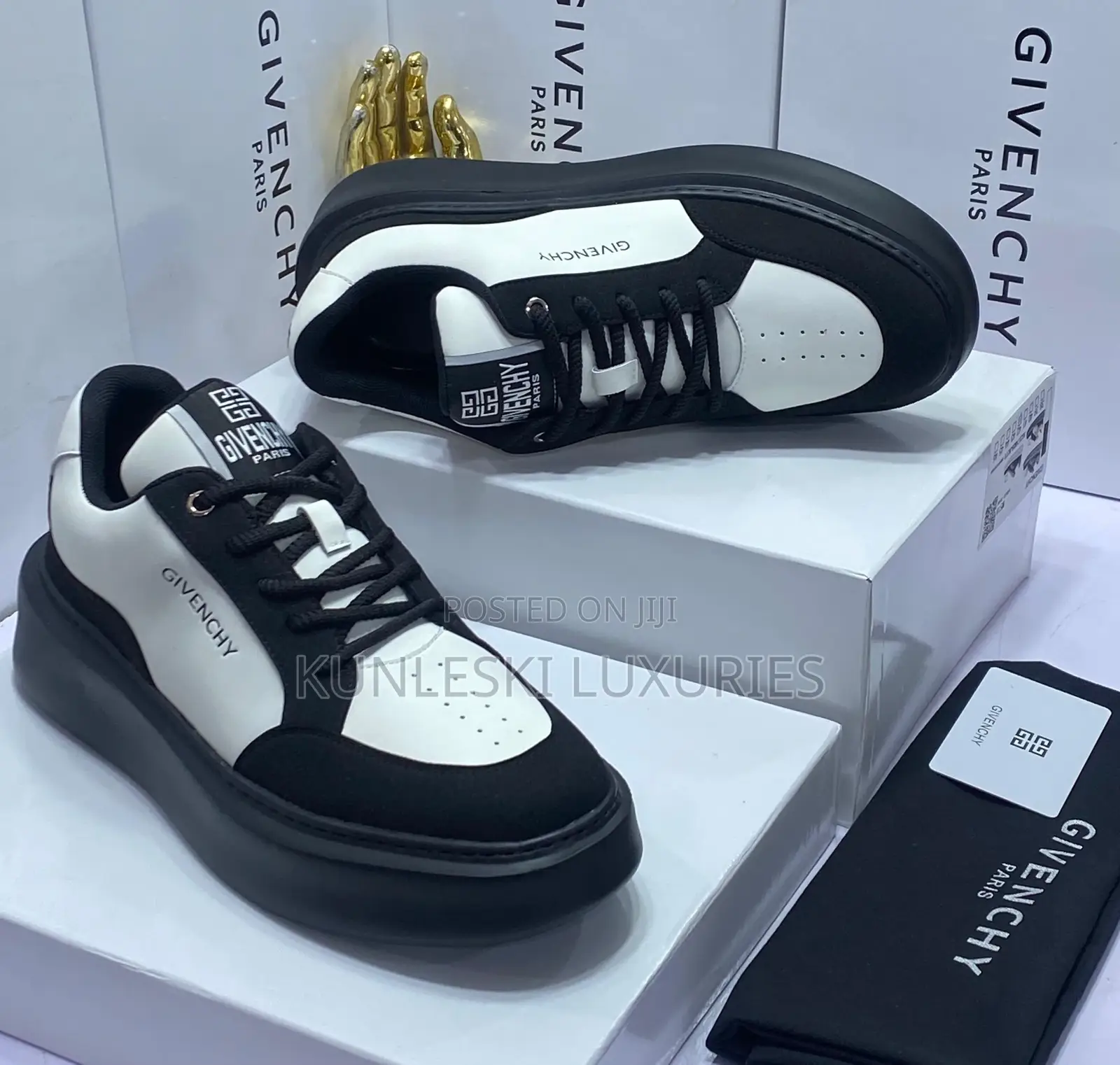 Original Givenchy Men Leather Sneakers